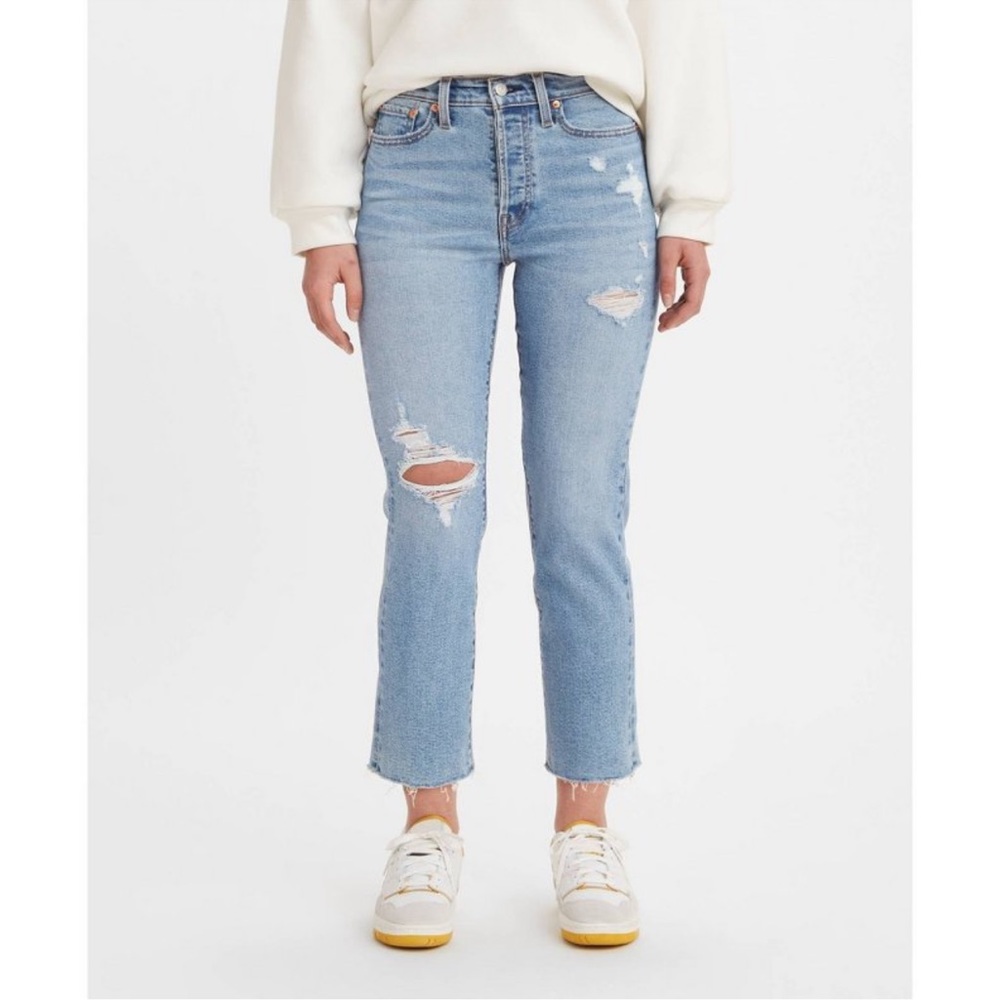 Levi’s Women’s High-Rise Wedgie Straight Cropped Jeans